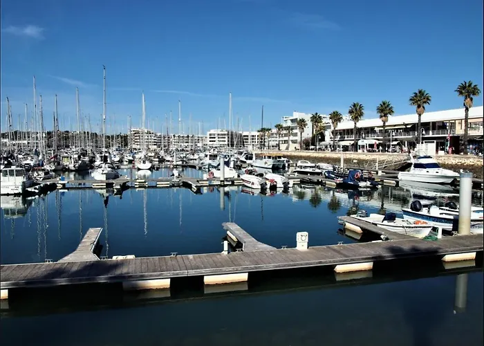 Beautiful On Boavista Golf - Daily Service & Access 别墅 拉哥斯