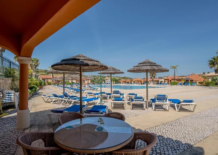 Beautiful On Boavista Golf - Daily Service & Access 别墅 拉哥斯