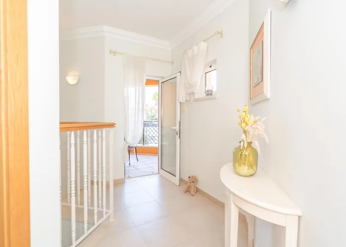 Beautiful On Boavista Golf - Daily Service & Access 빌라 *