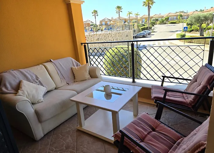 Beautiful On Boavista Golf - Daily Service & Access 빌라 라고스