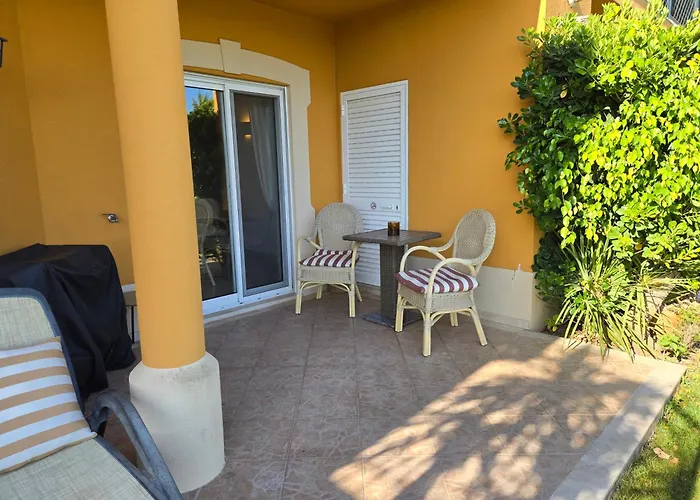 빌라 Beautiful On Boavista Golf - Daily Service & Access 라고스