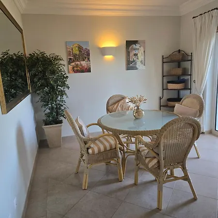 Beautiful On Boavista Golf - Daily Service & Access Λάγος