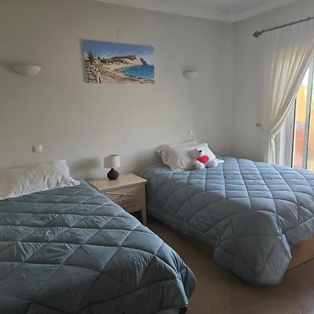 Beautiful On Boavista Golf - Daily Service & Access Villa *